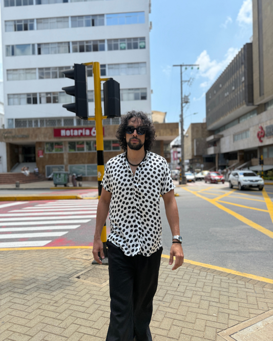 Camisa neru dots