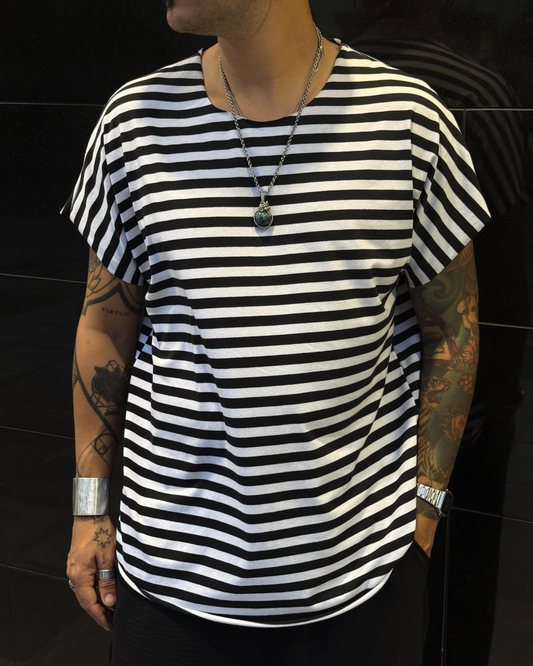 Camiseta ov lines bw