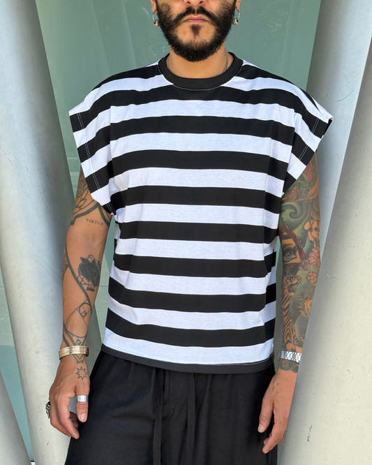 Camiseta cometa clásica