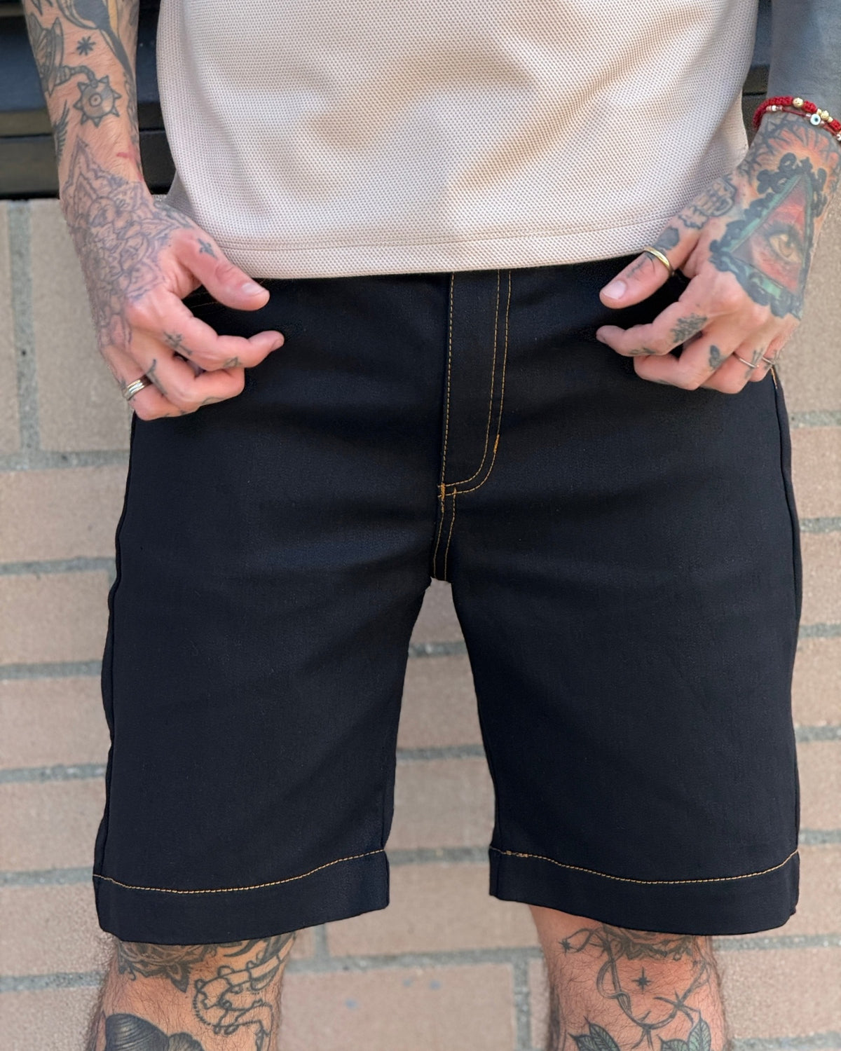 Bermuda black
