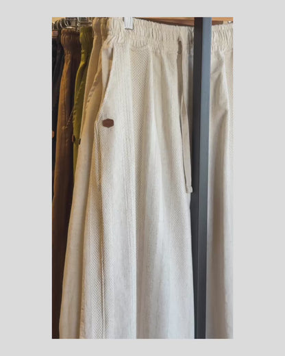 Pant bari beige textura